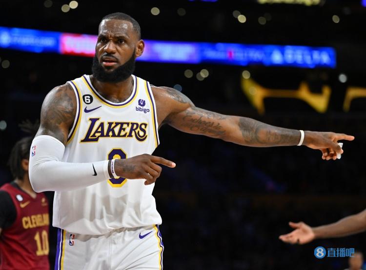 英超7冠王难求，曼城三冠仍差4冠（英超七冠难达，曼城三冠仍欠四冠）