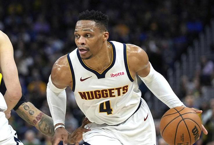 再次相见！穆勒生涯对阵梅西共计7胜3负，并留下诸多名场面（再度相逢！穆勒生涯对梅西7胜3负，名场面频出）