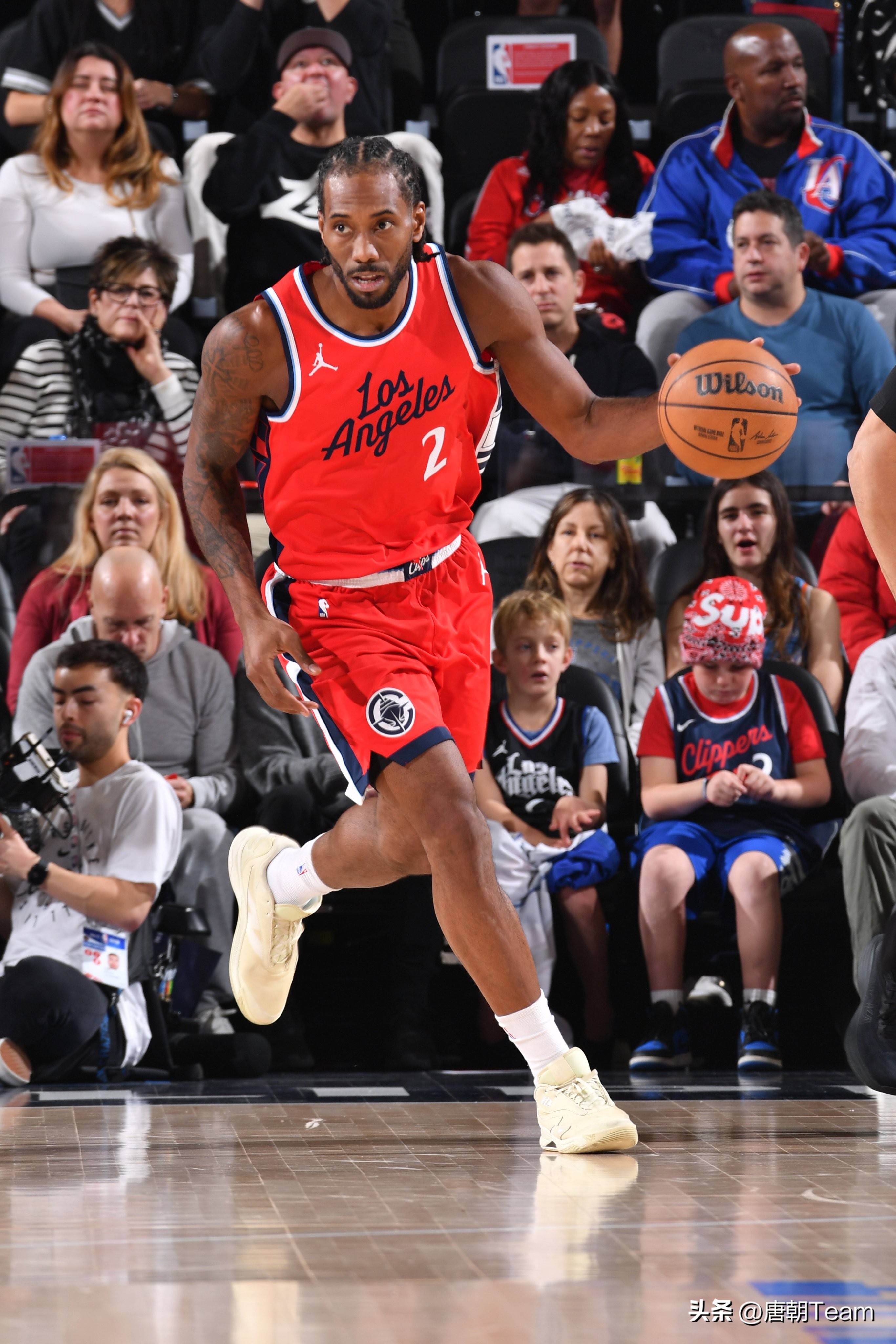 切尔西1-1阿森纳！凯塞多染红，查洛巴破门，梅里诺救主（切尔西战平阿森纳1-1：凯塞多染红，查洛巴建功，梅里诺扳平）