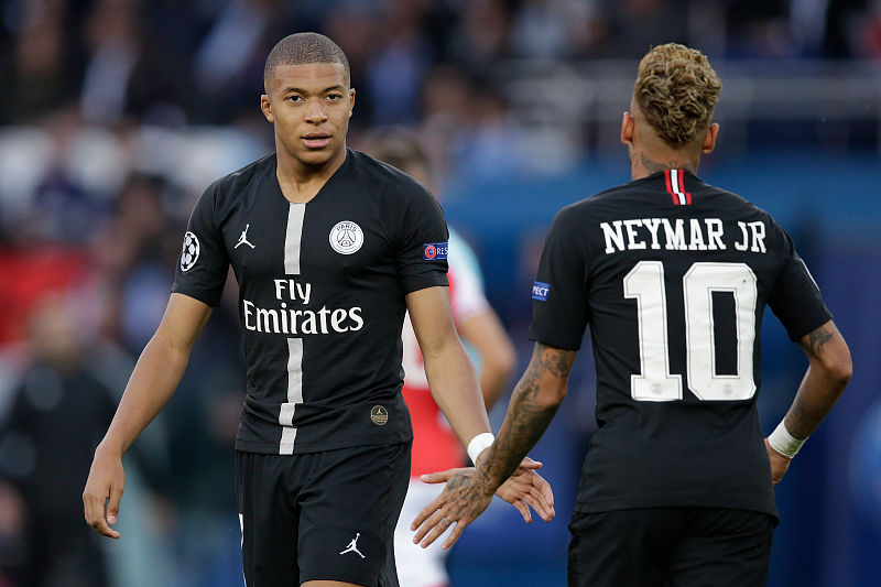 全尤文：巴萨对DV9很感兴趣，热刺、切尔西和拜仁也在关注情况（巴萨看上DV9，热刺、切尔西与拜仁同样在关注动向）