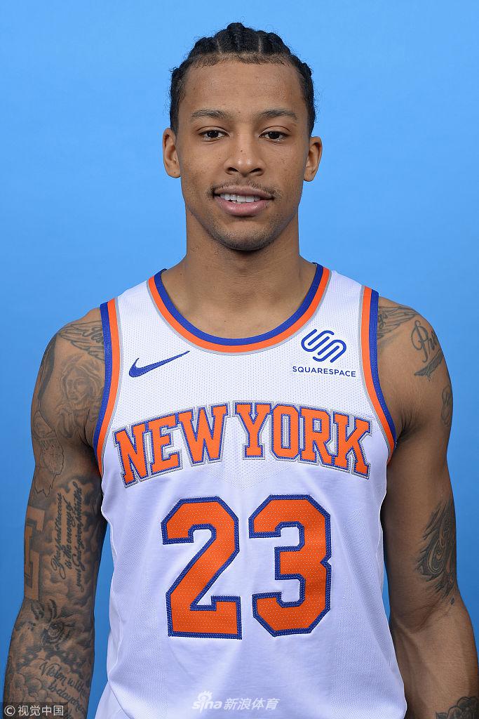 姆巴佩生涯4次对阵利物浦1胜3负，4场比赛仅打进1球（面对利物浦，姆巴佩生涯4战1胜3负，仅收获1球）